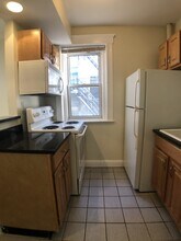 35 Park Dr, Unit 16 in Boston, MA - Building Photo - Building Photo