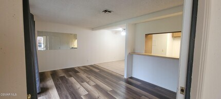 1956 Heywood St in Simi Valley, CA - Building Photo - Building Photo