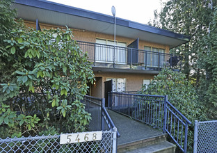 5468 Hastings St in Burnaby, BC - Building Photo - Building Photo