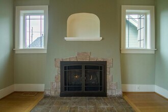 514 NE 80th St in Seattle, WA - Building Photo - Building Photo