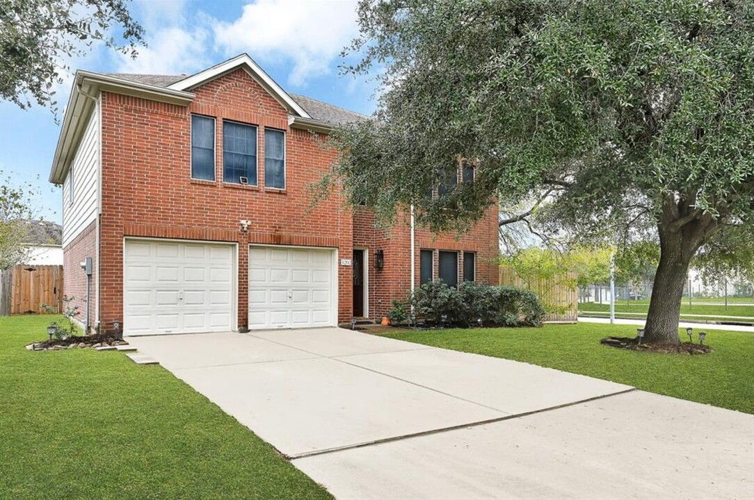 3202 Starbridge Park Ln in Katy, TX - Building Photo