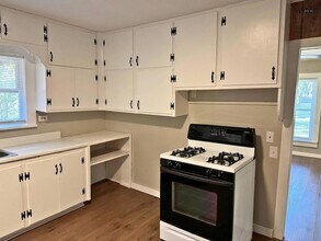 704 Reagan St in Burkburnett, TX - Building Photo - Building Photo