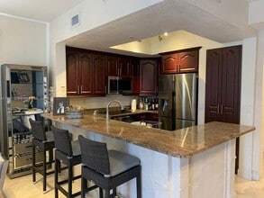 8826 W Flagler St, Unit 204 in Miami, FL - Building Photo - Building Photo