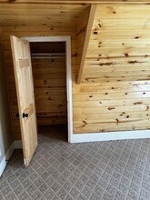 1020 Rosewood St, Unit 2 in Brainerd, MN - Foto de edificio - Building Photo