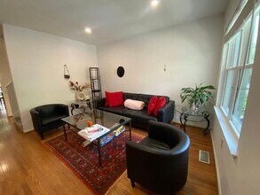 1327 Belmont St NW, Unit #4 in Washington, DC - Building Photo - Building Photo