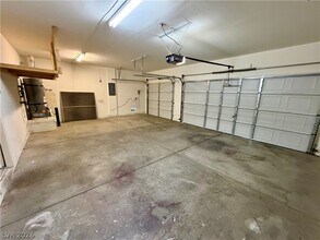 2736 Carolina Blue Ave in Henderson, NV - Building Photo - Building Photo