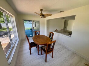 401 SE 34th Ave in Boynton Beach, FL - Building Photo - Building Photo