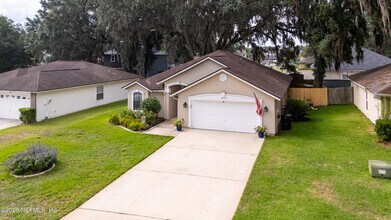 2957 Golden Pond Blvd in Orange Park, FL - Building Photo - Building Photo