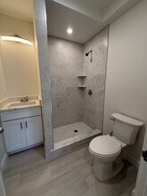 422 Salem St, Unit #2B in Medford, MA - Building Photo - Building Photo