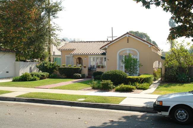 1134 Raleigh St in Glendale, CA - Building Photo - Building Photo