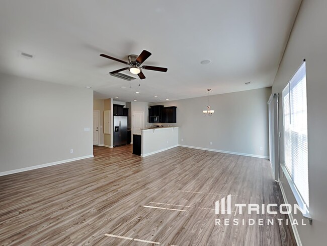 413 Laurel Leaf Dr in West Columbia, SC - Building Photo - Building Photo
