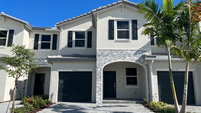 property at 2639 SE 11th St