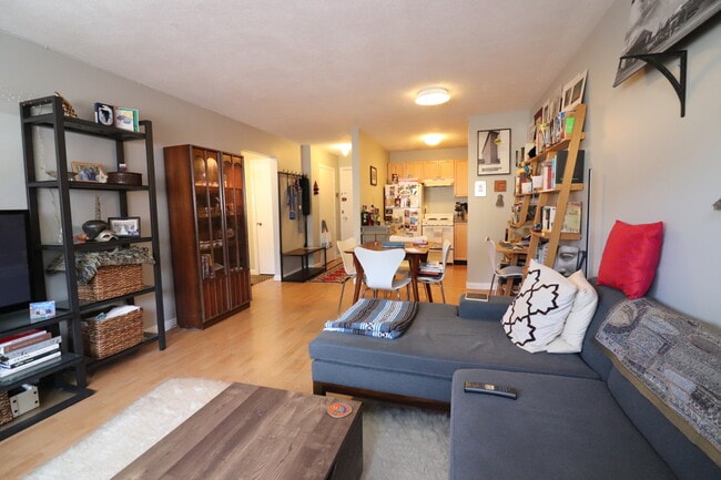 15 Walbridge St, Unit 34 in Boston, MA - Building Photo - Building Photo