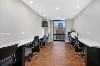 1120 N. LaSalle in Chicago, IL - Building Photo - Building Photo