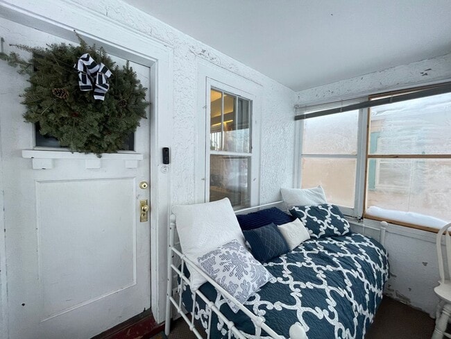 1615 Waverly Ave in Duluth, MN - Foto de edificio - Building Photo