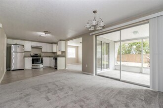 6633 Tripoli Way in Port Richey, FL - Building Photo - Building Photo