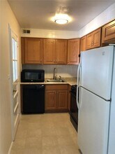 13 Winnetou Rd in White Plains, NY - Building Photo - Building Photo