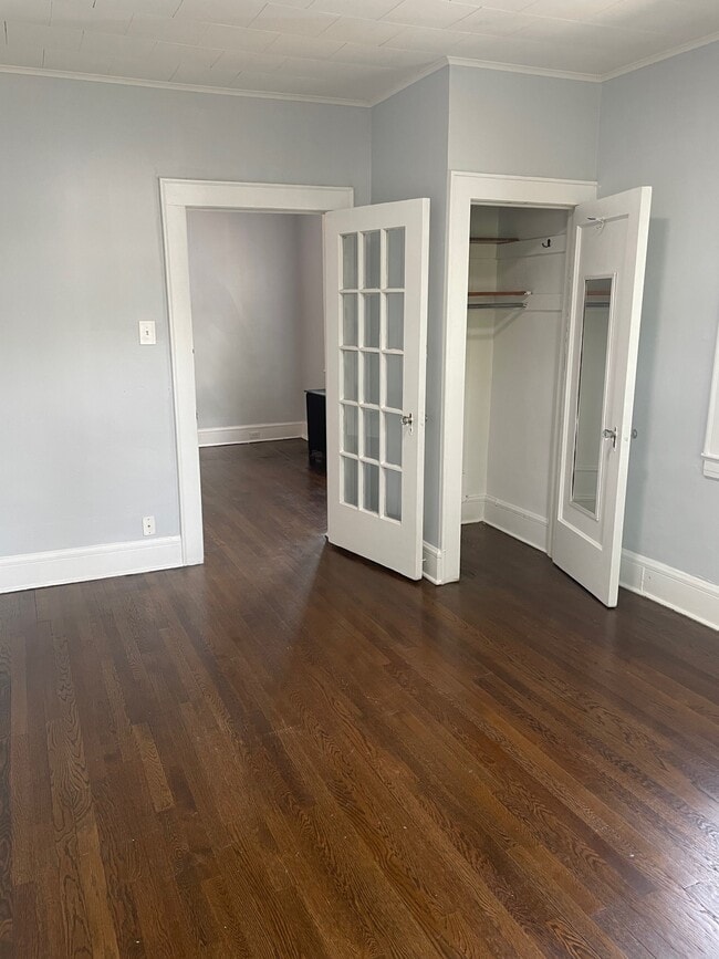 222 Denison St, Unit 2Bed in Highland Park, NJ - Building Photo - Building Photo