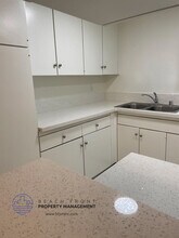 722 S. Broadway in Redondo Beach, CA - Building Photo - Building Photo