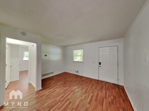 71 Sheila Ln in Powder Springs, GA - Building Photo - Building Photo