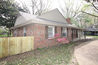 7786 Shamrock Rd in Millington, TN - Building Photo - Building Photo