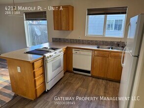 4213 Marolf Plaza in Tillamook, OR - Building Photo - Building Photo