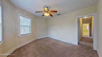 2671 Forbes St in Jacksonville, FL - Building Photo - Building Photo