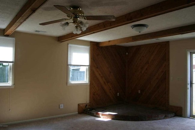 2658 Rowan St, Unit 2081 in Louisville, KY - Building Photo - Building Photo