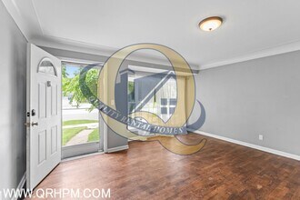 708 Elmwood Dr in Fenton, MI - Building Photo - Building Photo