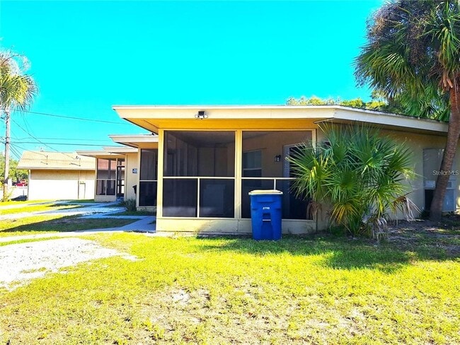 101 S Evergreen Ave in Clearwater, FL - Building Photo - Building Photo