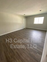 105 S County Rd in Mascoutah, IL - Building Photo - Building Photo