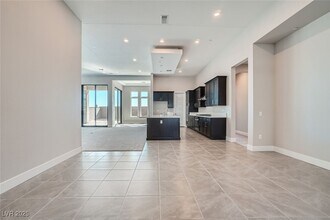 5024 Terramont Dr in Las Vegas, NV - Building Photo - Building Photo