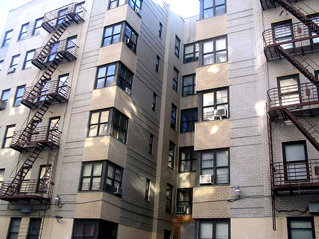 610 W 174th St in New York, NY - Building Photo - Building Photo