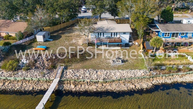 13885 FL-20 in Niceville, FL - Building Photo - Building Photo