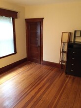 260 Boston Ave, Unit 1 in Medford, MA - Building Photo - Building Photo