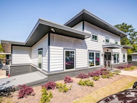 Grayton on Dean in Auburn, AL - Building Photo