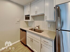 2522 T St in Sacramento, CA - Building Photo - Building Photo