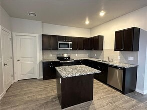 17250 Lantana Loop in Oklahoma City, OK - Foto de edificio - Building Photo