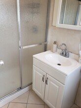 15-48-48 Waters Edge Dr in Queens, NY - Building Photo - Building Photo