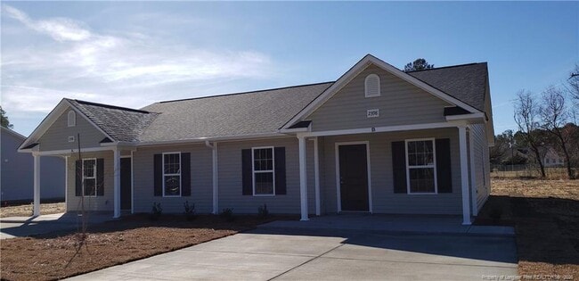 2376 7th Street Rd in Lumberton, NC - Building Photo - Building Photo