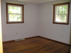 107 Martha Terrace in Portsmouth, NH - Building Photo - Building Photo