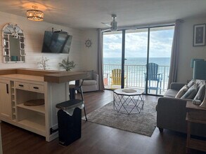 24522 Perdido Beach Blvd in Orange Beach, AL - Foto de edificio - Building Photo