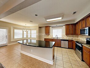 901 Mesquite Dr in Burleson, TX - Building Photo - Building Photo