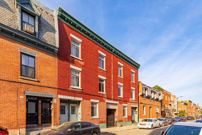 1170-1182 Dorion Rue in Montréal, QC - Building Photo - Primary Photo