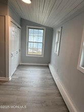 79 Pine View Ave in Keansburg, NJ - Building Photo - Building Photo