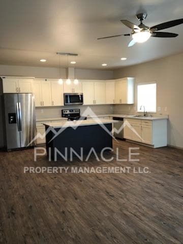 615 N 1st St, Unit Duplex C in Selah, WA - Building Photo - Building Photo
