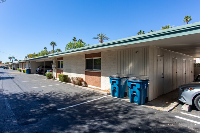 1279B E Maryland Ave in Phoenix, AZ - Foto de edificio - Building Photo