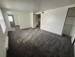 3086 Staunton Ave in Dover, PA - Building Photo - Building Photo