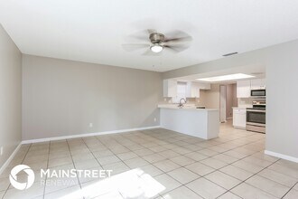 503 Wynnwood Dr in Brandon, FL - Building Photo - Building Photo