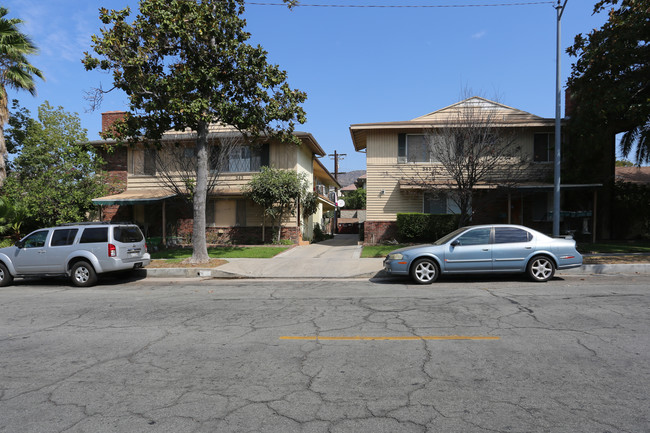 343 W Dryden St in Glendale, CA - Building Photo - Building Photo